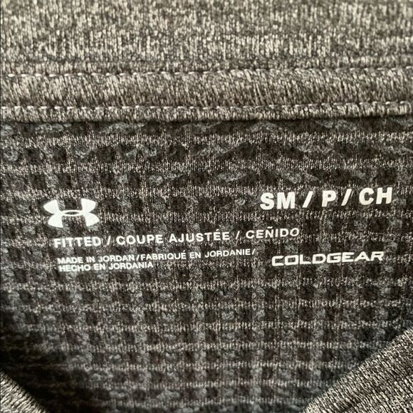 NWOT UNDER ARMOUR WAFFLE LS T - Picture 5 of 5